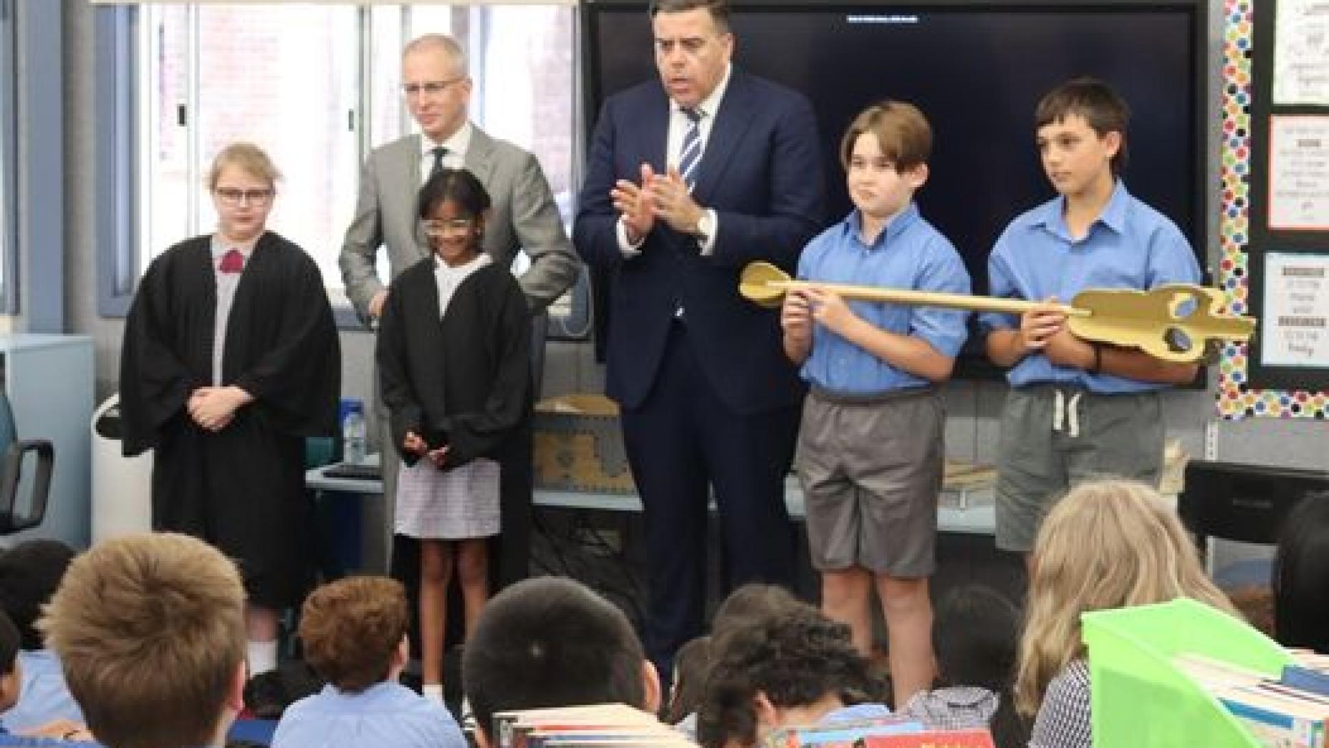 Speaker of the House Milton Dick MP's visit to Asquith Public School ...